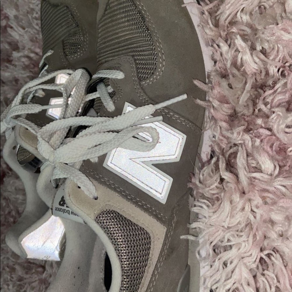 New Balance Tennis Shoes
